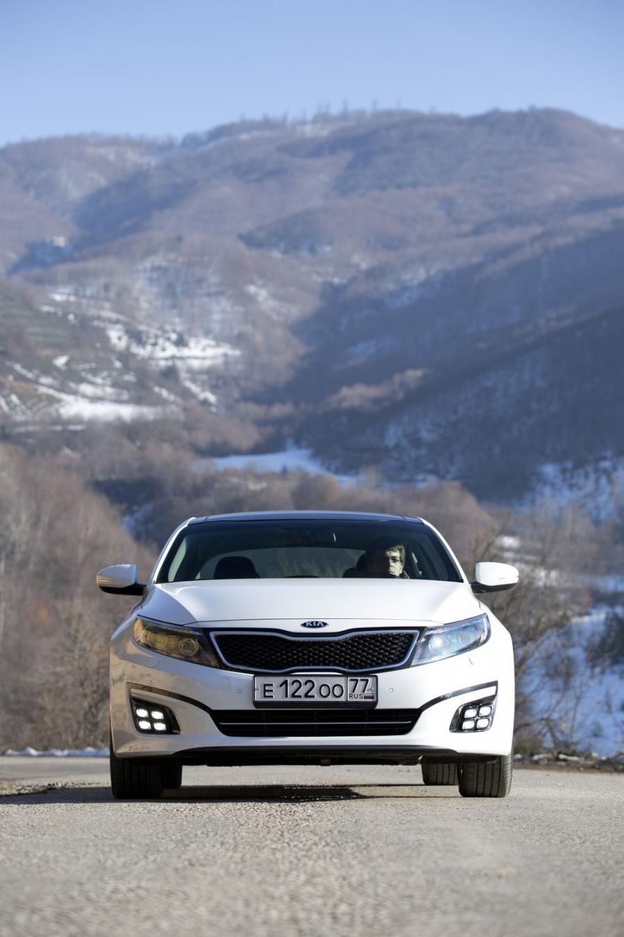  Kia Optima 2013 года  (фото 6 из 63)